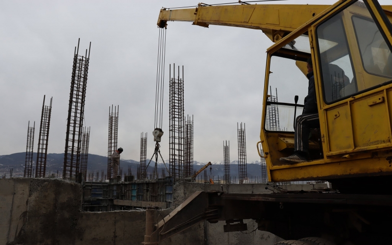 Tikinti sektoru özünü doğrultmadı 