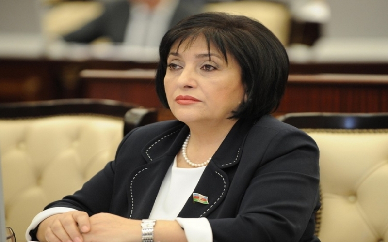 Sahibə Qafarova Xameneinin vida mərasiminə gedəcək 