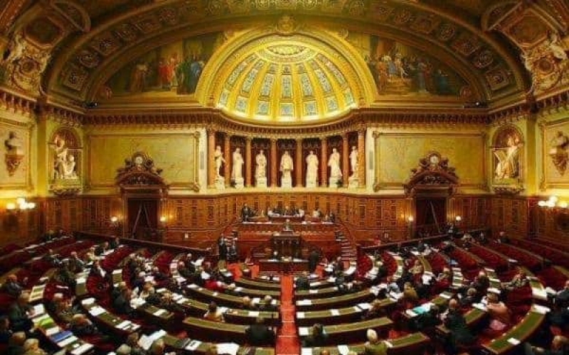 Fransa Senatı qondarma "DQR"in "müstəqilliyini" tanıdı 