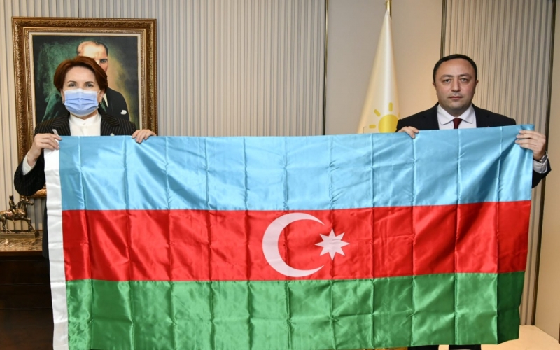 Anar Əsədli Meral Akşenerlə görüşdü 
