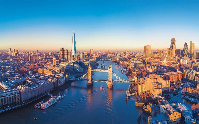 Azərbaycanlı hüquqşünas Londonun meri ola bilər -  FOTO