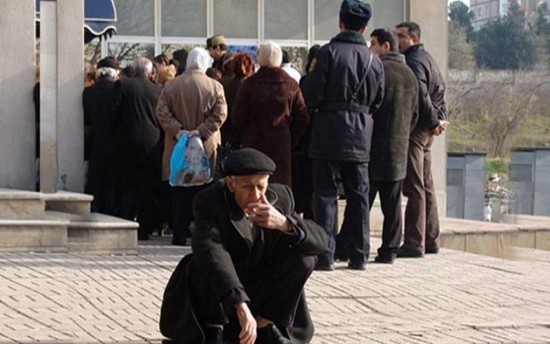 "Qocaların çoxu pensiya ala bilməyəcək" 