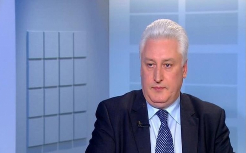 İqor Korotçenko: “Paşinyan Kremldəki danışıqlarda özünü müftəxor kimi aparır” 
