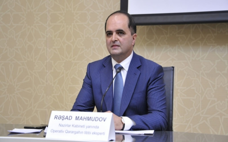 “Vaksinasiya barədə saxta sənədlərə görə ciddi cəzalar lazımdır” Rəşad Mahmudov