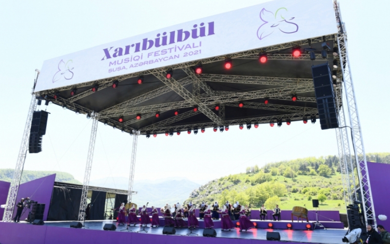 Ənənə bərpa olundu:  Şuşa – “Xarıbülbül”  festivalı