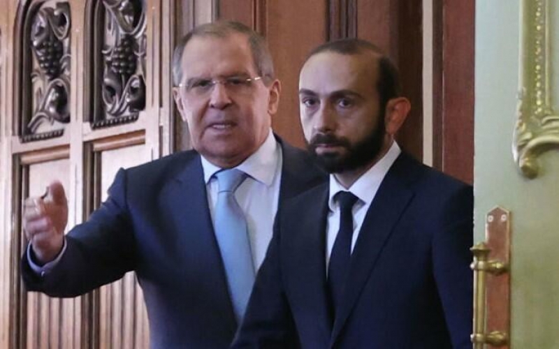 Lavrov və Mirzoyan arasında telefon danışığı olub 