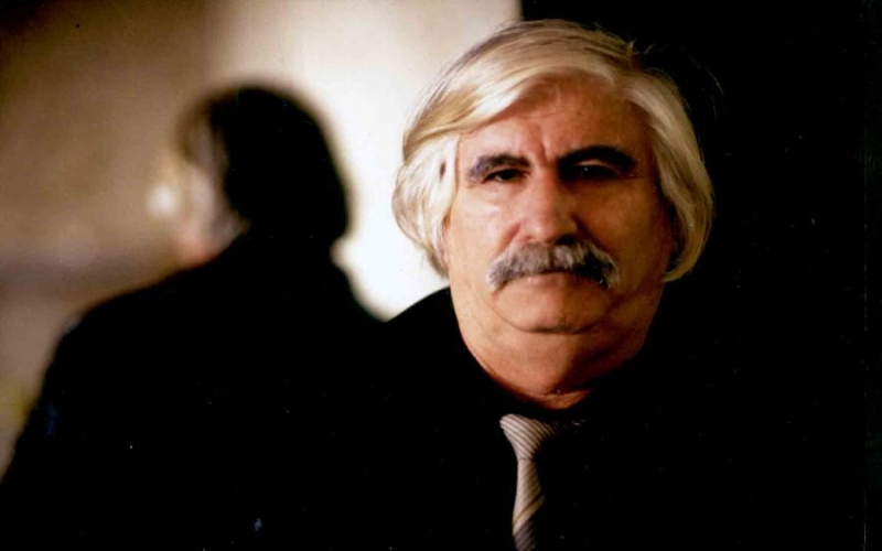 "Ağlı söz kəsəndən özü-özünə atalıq eləmişdi" -  Fikrət Sadıq 95