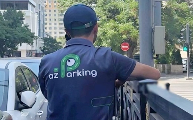 “AzParking” əməkdaşı ilə sürücü arasında  MÜBAHİSƏ